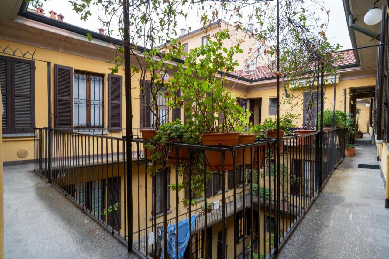 Navigli Top Floor Apartment 15 Mins From Duomo Milánó Kültér fotó